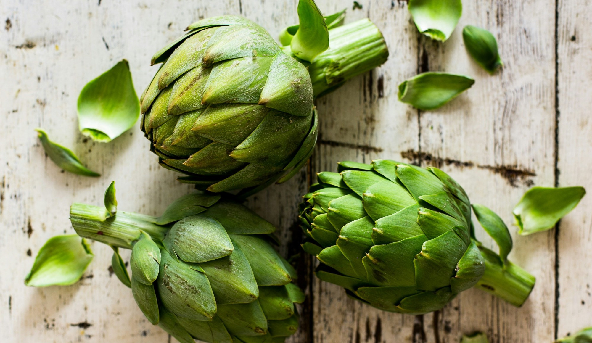 Carciofi d’Italia: spine, campanili e primavere croccanti